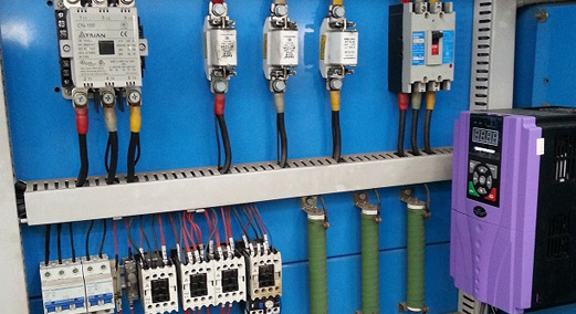 <span>高性價比，同比省電（diàn）</span>25%~50%